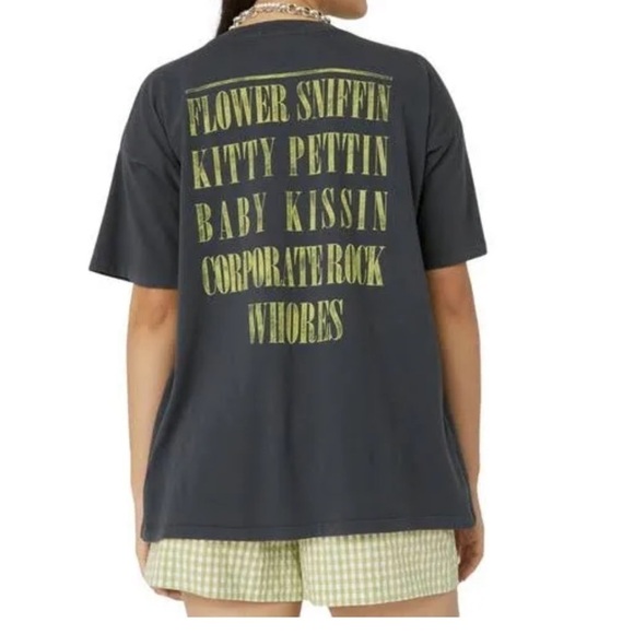 Daydreamer Nirvana Smiley Merch Tee in Vintage Black - Picture 3 of 11